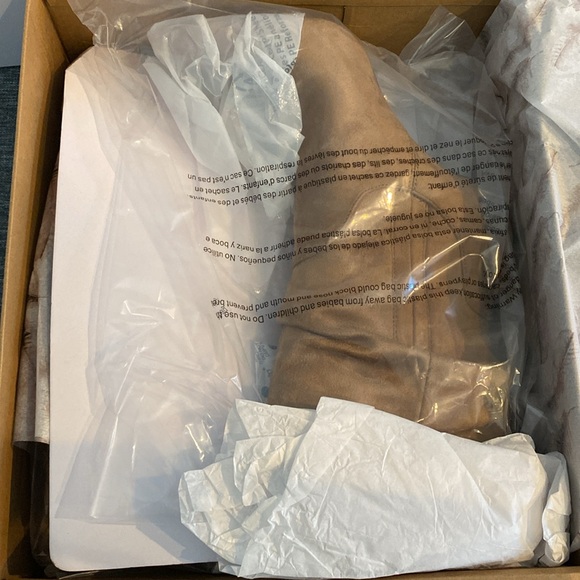 Jessica Simpson Hartzell Pointed Toe Heeled Slouch Booties Sandstone Size 7.5 - Picture 8 of 10